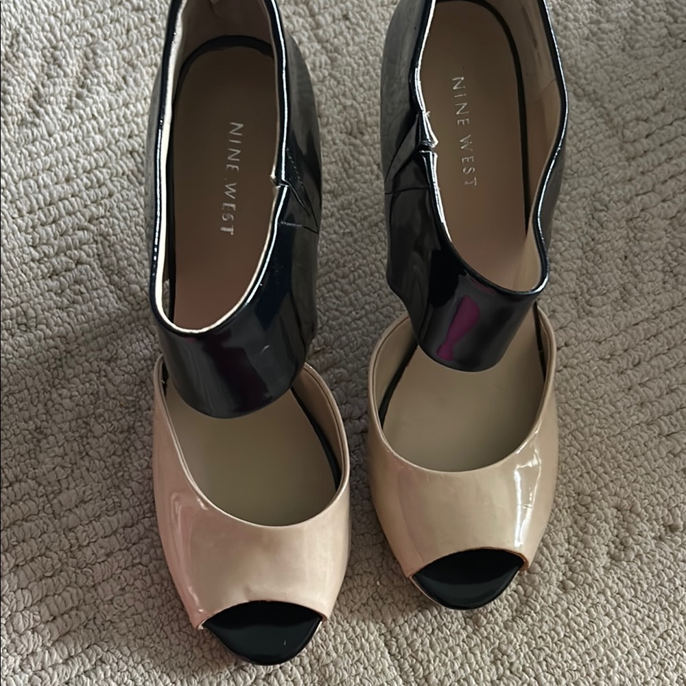 Nine West Black and Cream Elegant Heels